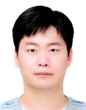 Ahn Young-Bin 사진